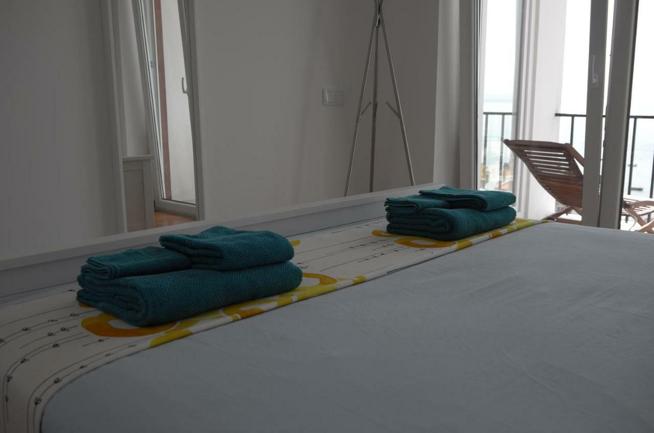 Ocean View Suite Paco de Arcos Luaran gambar